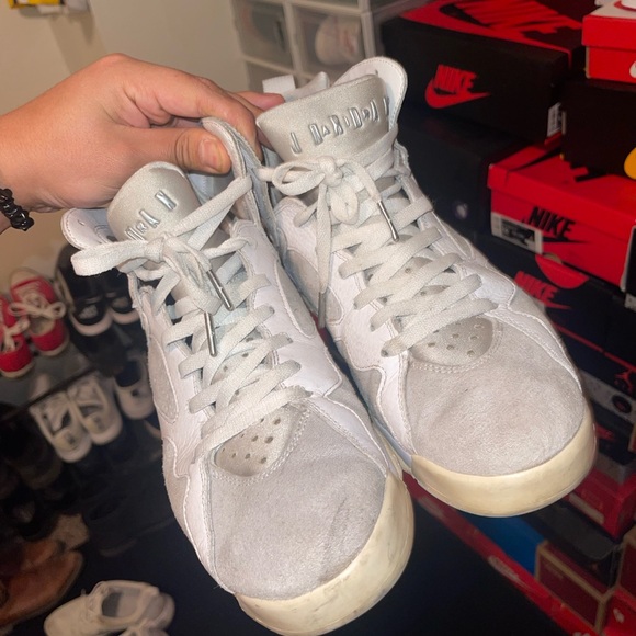 Pure Platinum Jordan 7’s - Picture 3 of 5